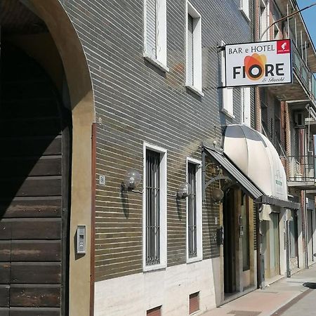 Hotel Fiore & Fiocchi Podenzano Buitenkant foto